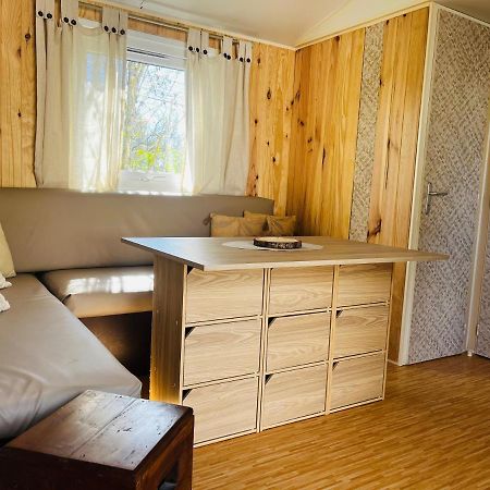 Mobil-Home Cosy Clim&Tv-3 Chambres วิค-ลา-การ์ดิโอล ภายนอก รูปภาพ